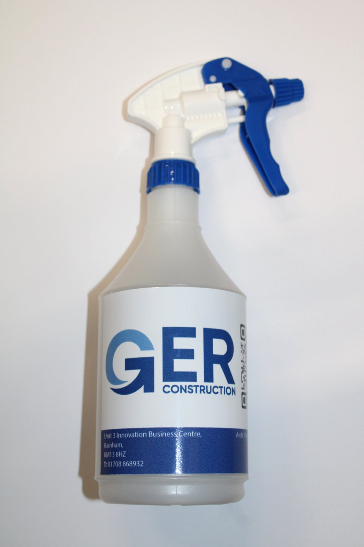 Refillable 750ml Heavy Duty Empty Plastic Water Trigger Spray Bottle